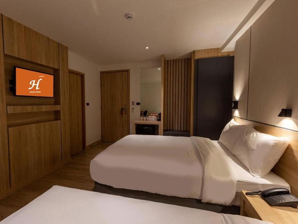 Heaven Hotel Чаченгсау Экстерьер фото
