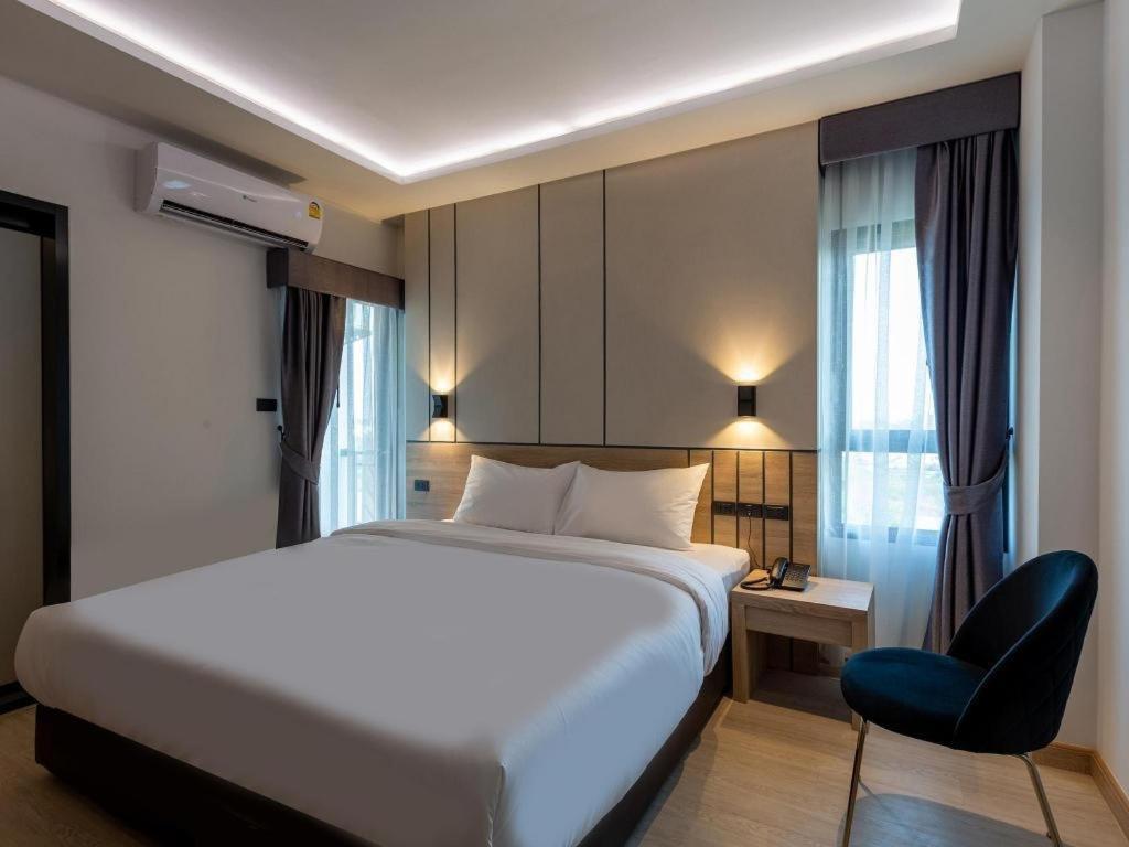 Heaven Hotel Чаченгсау Экстерьер фото