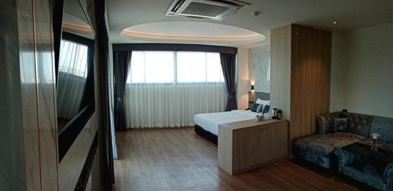 Heaven Hotel Чаченгсау Экстерьер фото